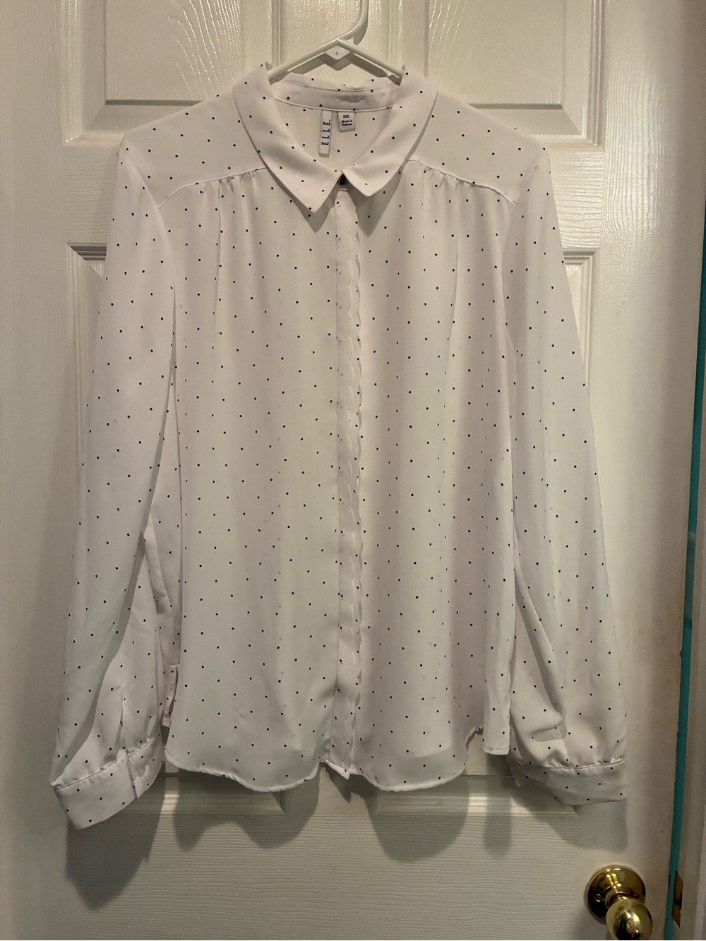 Elle White Button-Down Blouse with Black Polka Dots
